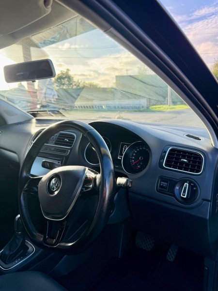 2016 Volkswagen Polo - photo 13