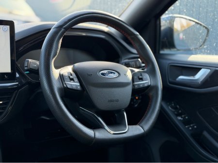 2023 Ford Focus - photo 12