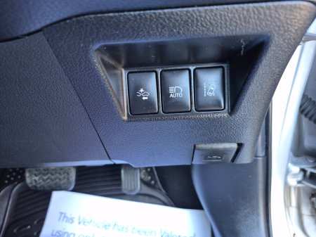 2017 Toyota Yaris - photo 11
