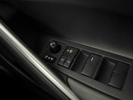 2024 Toyota Corolla Cross - photo 12