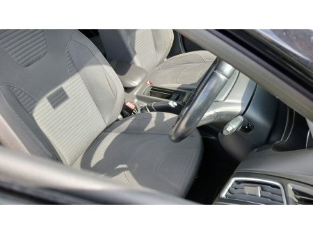 2018 Ford Focus - photo 10