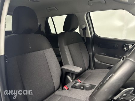 2025 Hyundai INSTER - photo 14