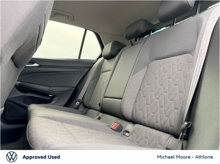 2026 Volkswagen Golf - photo 6