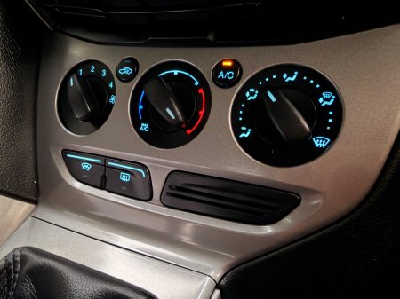 2012 Ford Focus - photo 21