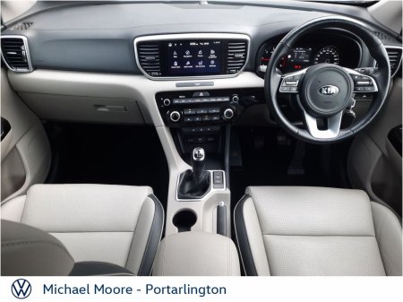 2021 Kia Sportage - photo 2