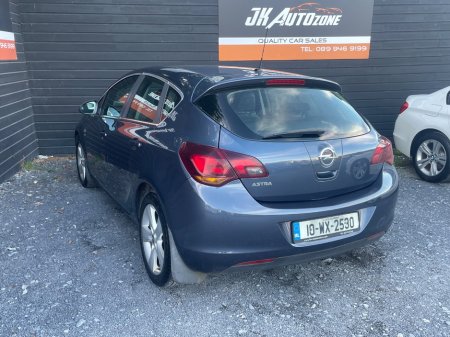 2010 Opel Astra - photo 4