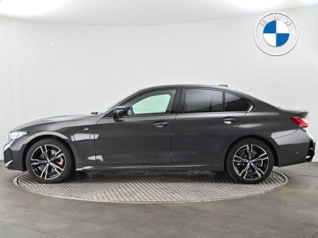 2025 BMW 3-Series - photo 3