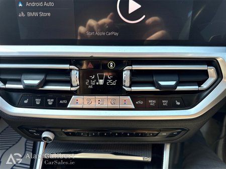 2021 BMW 3-Series - photo 17
