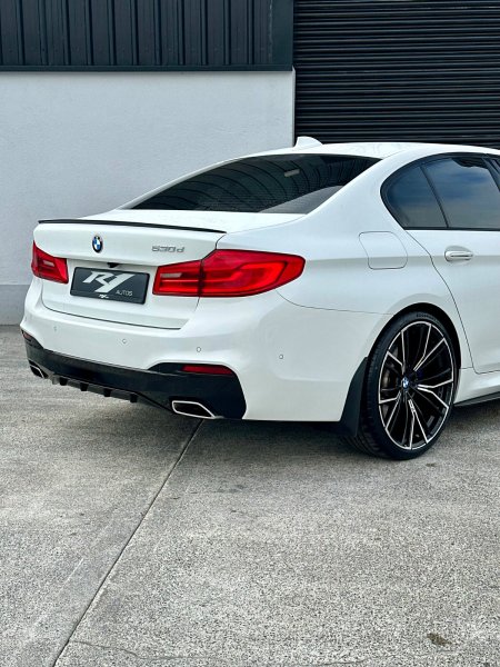 2017 BMW 5-Series - photo 11