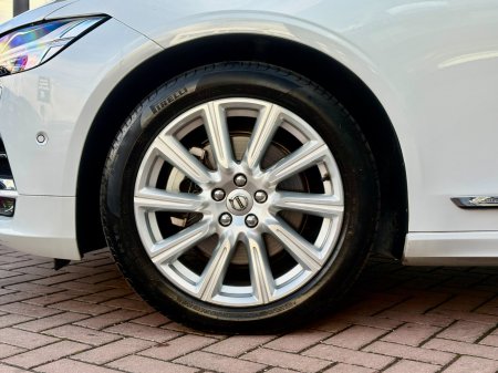 2020 Volvo V90 - photo 22