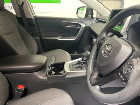 2021 Toyota RAV4 - photo 9