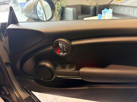 2019 Mini One - photo 33