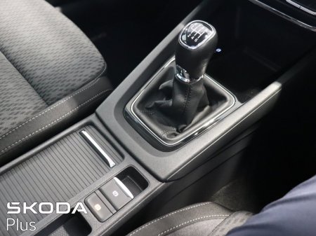 2021 Skoda Octavia - photo 18