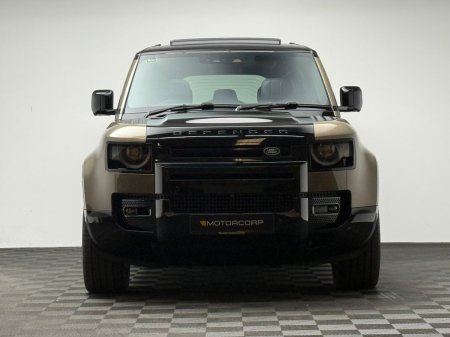 2025 Land Rover Defender - photo 2