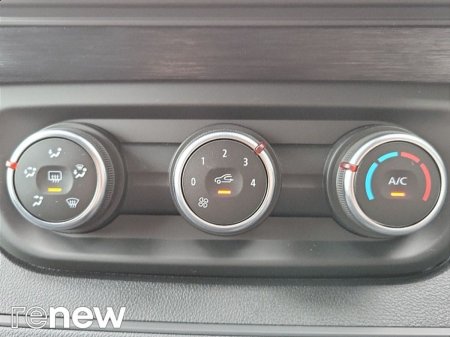 2026 Renault Trafic - photo 19