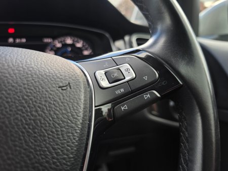 2019 Volkswagen Golf - photo 23