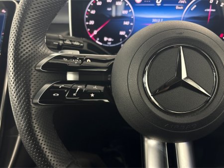 2025 Mercedes-Benz GLC - photo 21
