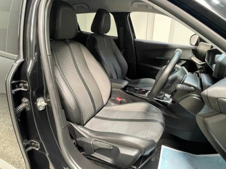 2021 Peugeot 2008 - photo 11