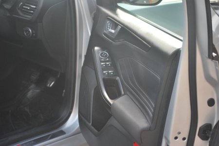 2021 Ford Focus - photo 11