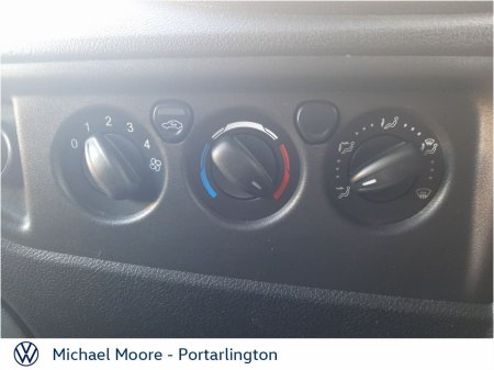 2020 Ford Transit - photo 18