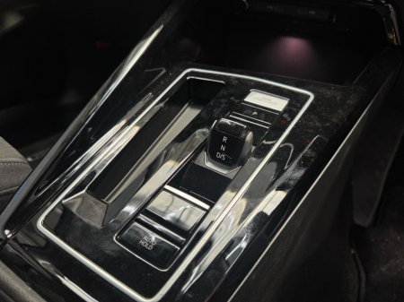 2023 Volkswagen Golf - photo 9