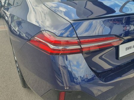 2026 BMW 5-Series - photo 19