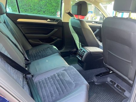 2018 Volkswagen Passat - photo 8