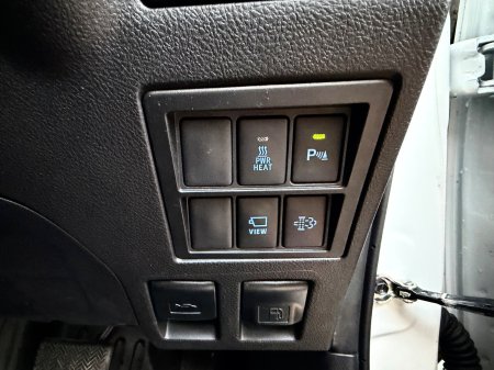 2023 Toyota Hilux - photo 17