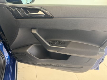 2025 Volkswagen Taigo - photo 9