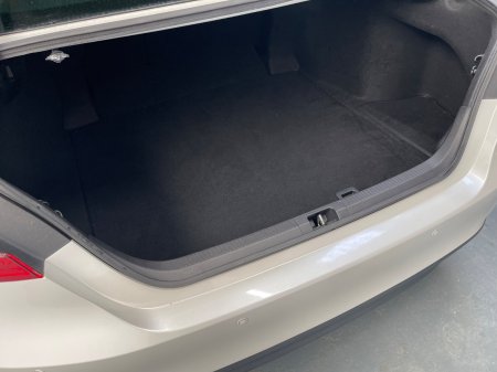 2021 Toyota Camry - photo 12