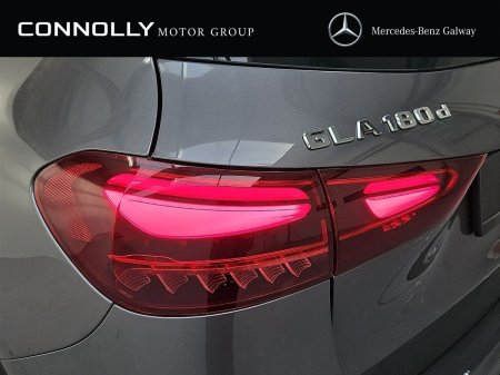 2027 Mercedes-Benz GLA - photo 15