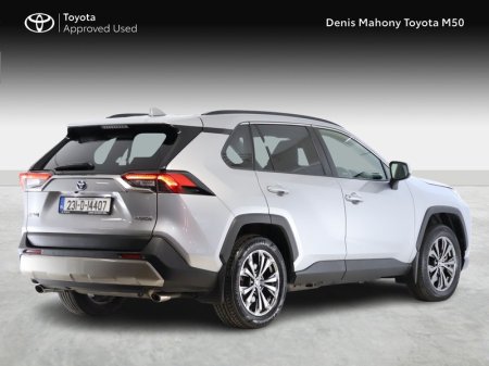 2023 Toyota RAV4 - photo 2