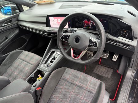 2022 Volkswagen Golf - photo 10