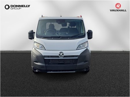 2026 Vauxhall Movano - photo 11
