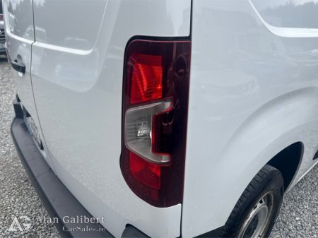 2023 Peugeot Partner - photo 18