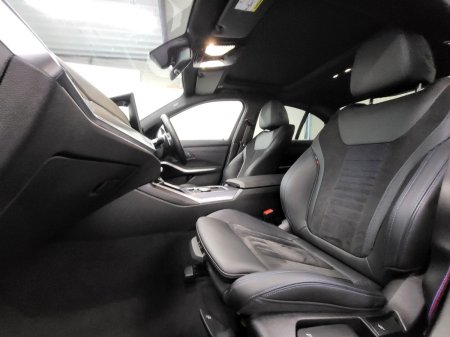 2024 BMW 3-Series - photo 11