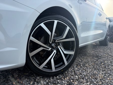 2015 Audi A1 - photo 2