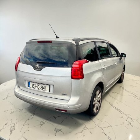 2015 Peugeot 5008 - photo 13