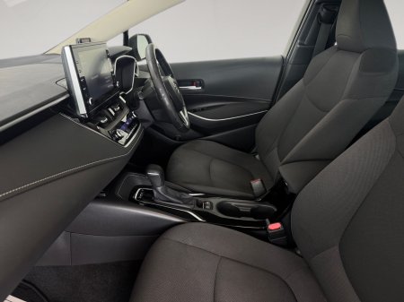 2019 Toyota Corolla - photo 17