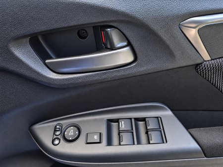 2019 Honda Fit - photo 25