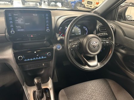 2022 Toyota Yaris Cross - photo 8