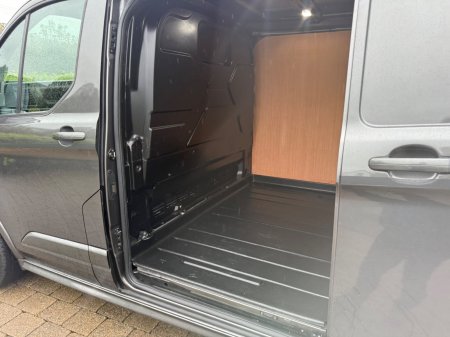 2021 Ford Transit Custom - photo 18