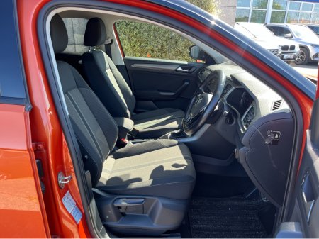 2021 Volkswagen T-Roc - photo 11