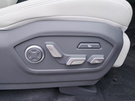 2027 Hyundai Santa Fe - photo 11