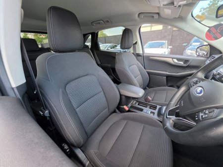 2020 Ford Kuga - photo 27