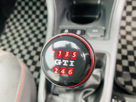 2019 Volkswagen up! - photo 19