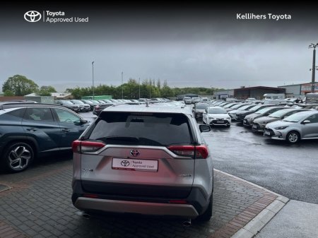 2023 Toyota RAV4 - photo 4
