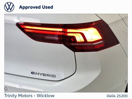 2025 Volkswagen Golf - photo 21
