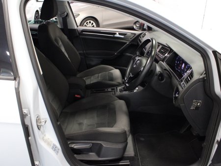 2018 Volkswagen Golf - photo 25