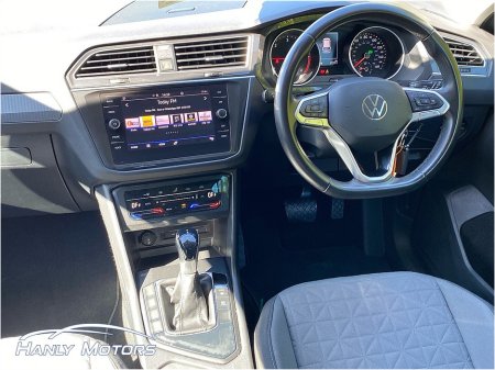 2021 Volkswagen Tiguan - photo 16